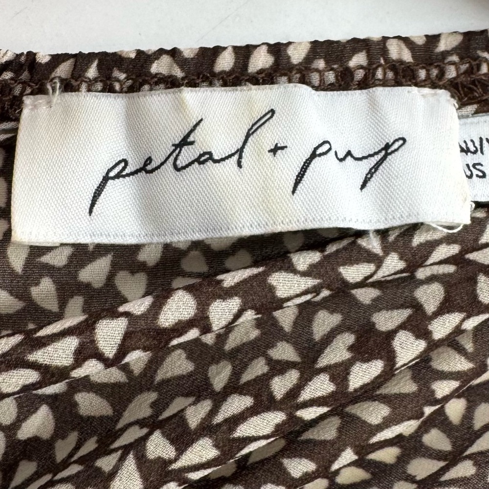 Petal + Pup Brown Heart Print Long Sleeve Cropped Blouse Size 0 US / 4 AU - Picture 9 of 11